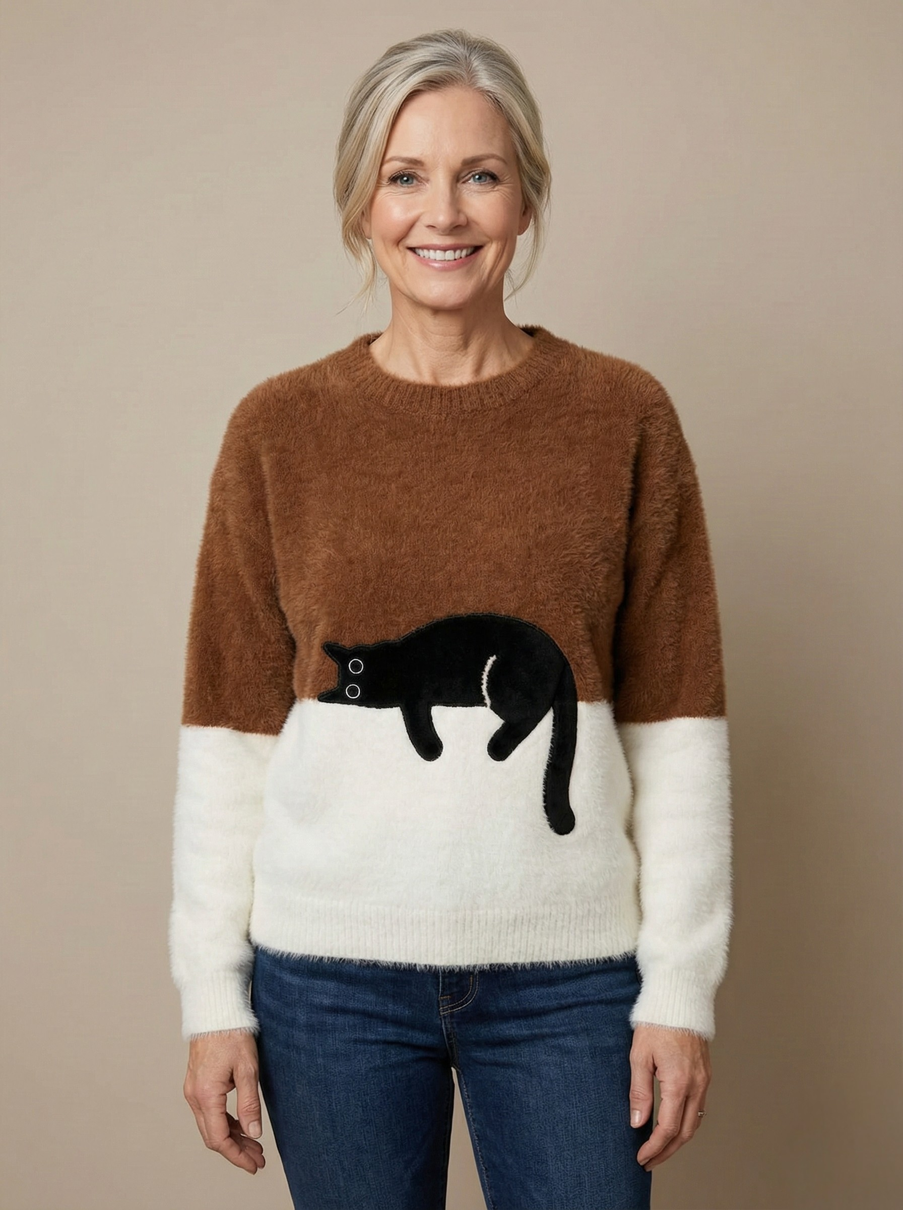Catherine™ | Sweatshirt With Cat Graphic