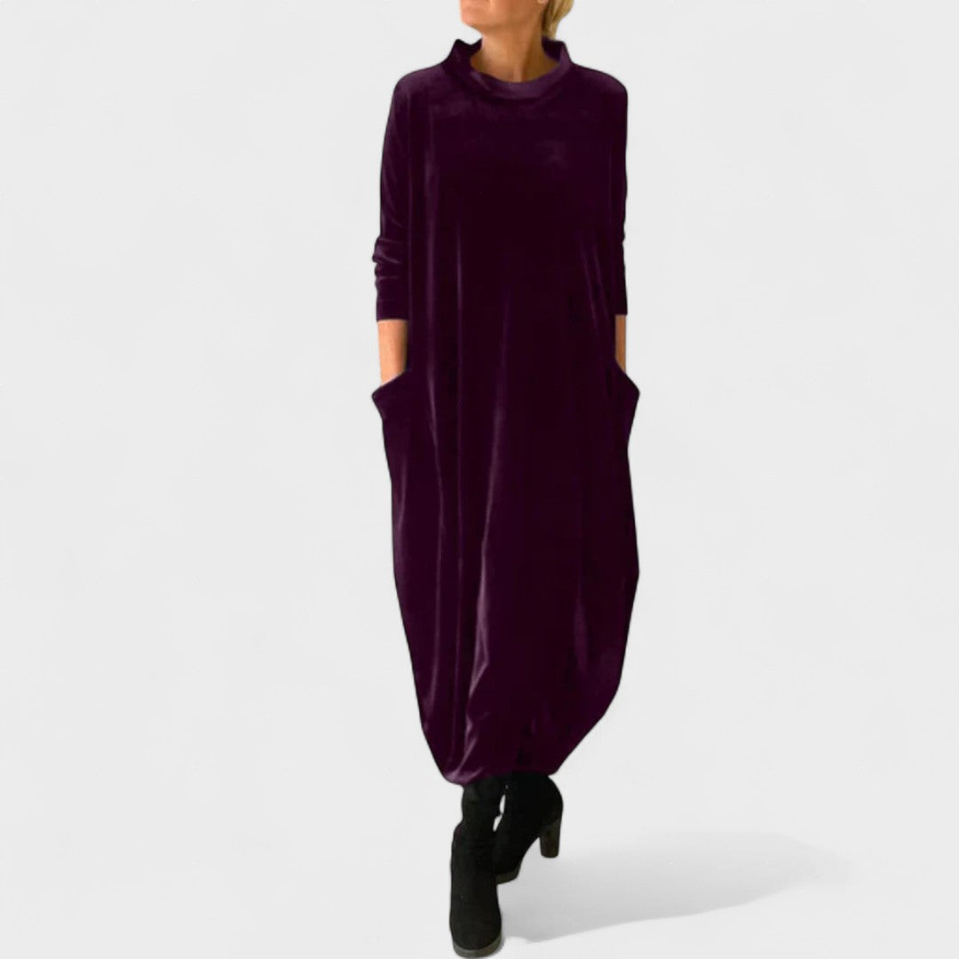Saskia | Elegant Velvet Dress with Pockets