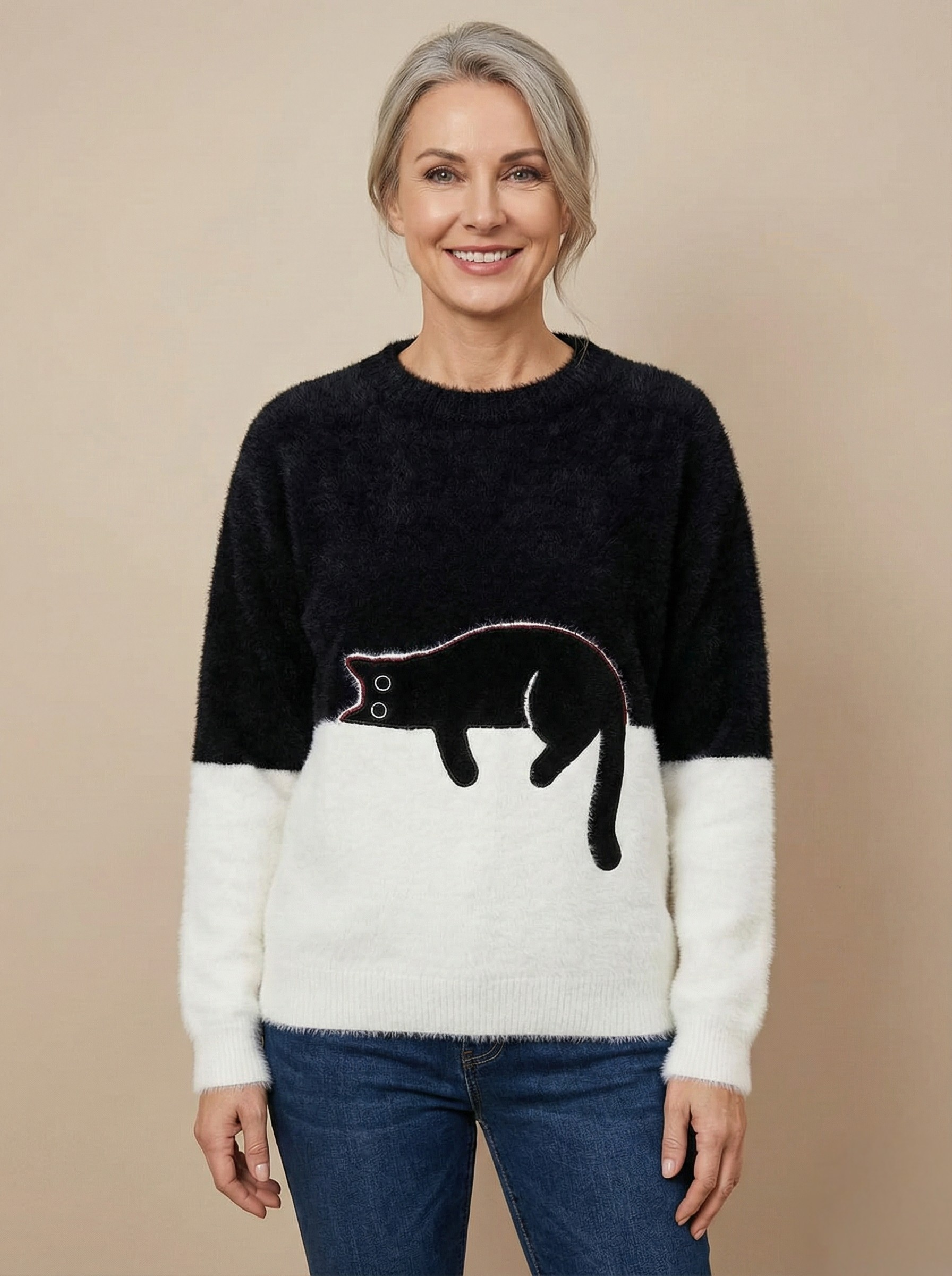 Catherine™ | Sweatshirt With Cat Graphic