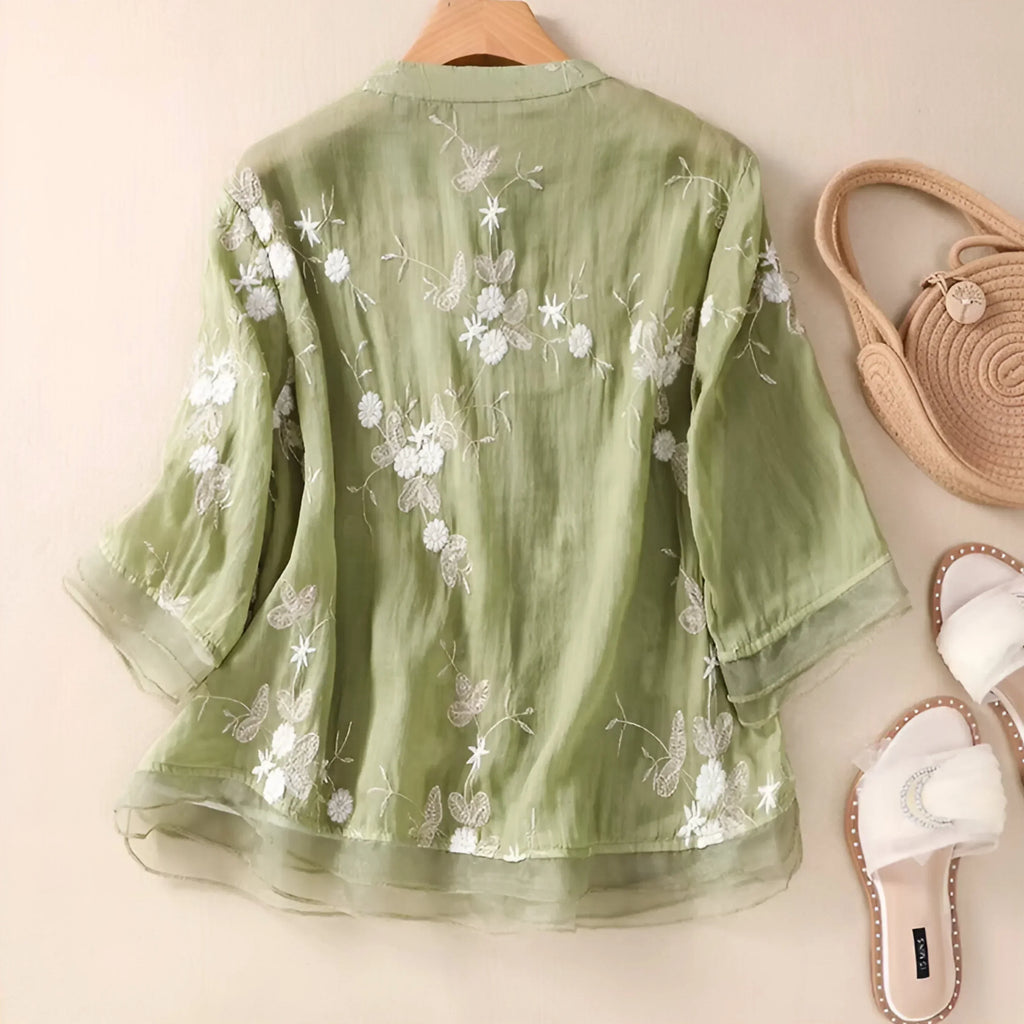 Emlily™ | Cotton Top With Embroidered Flowers
