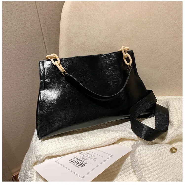 Ilse™ | Soft Shoulder Bag