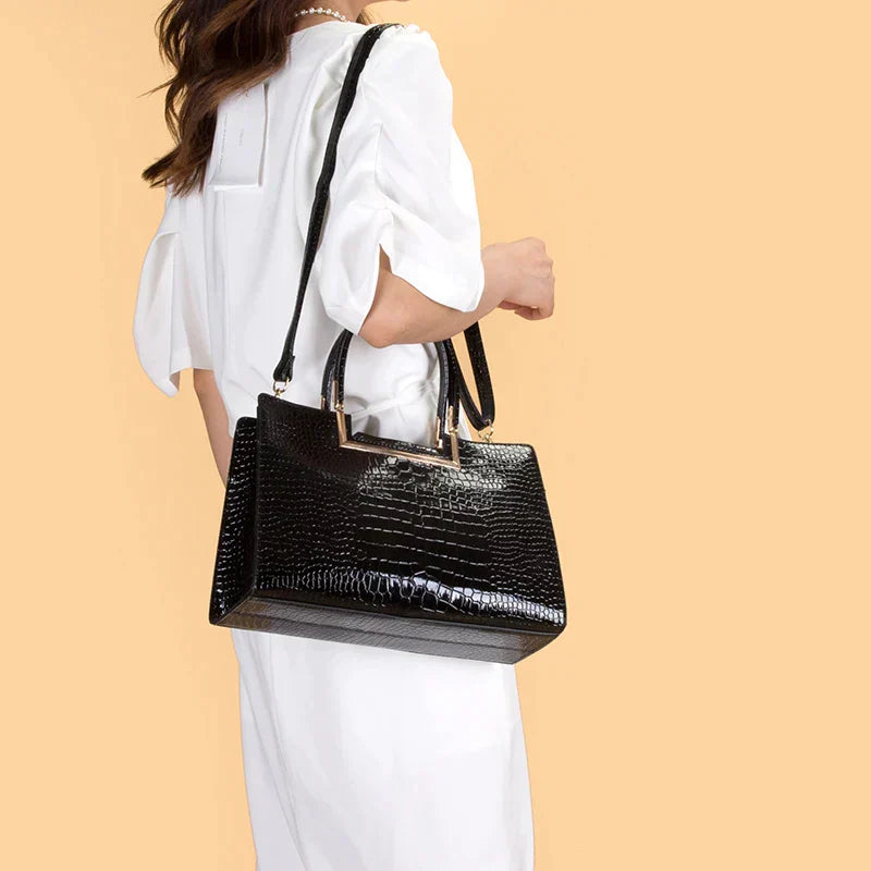 Isa™ | Bag And Wallet Set