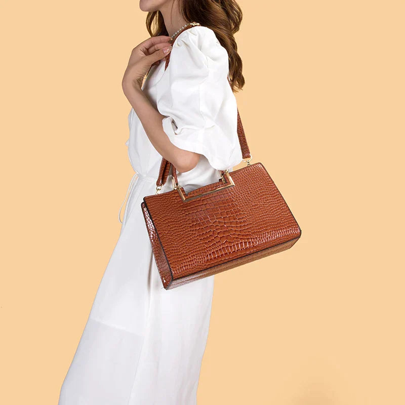 Isa™ | Bag And Wallet Set