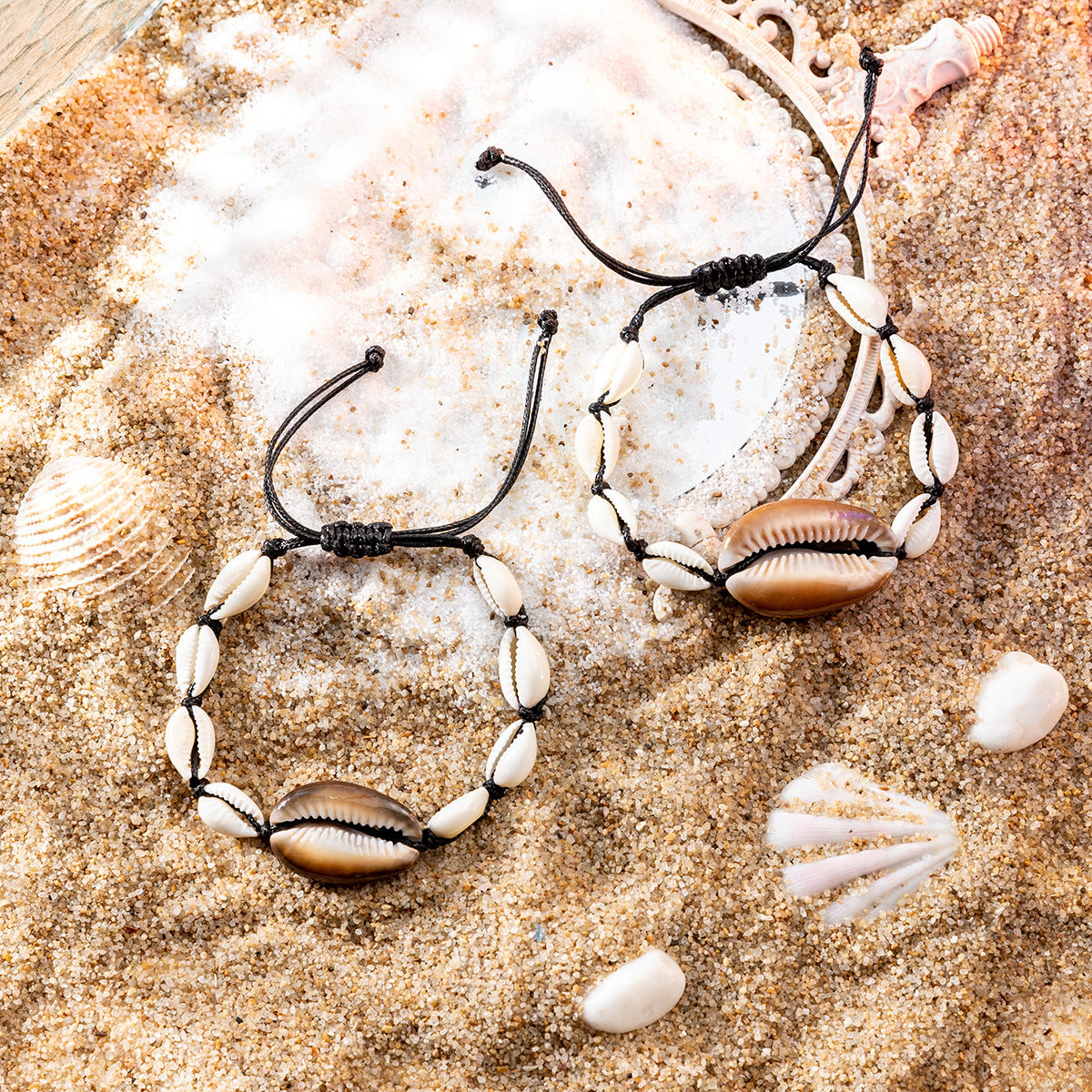 Isla | Cowrie Shell & Flower Bracelet