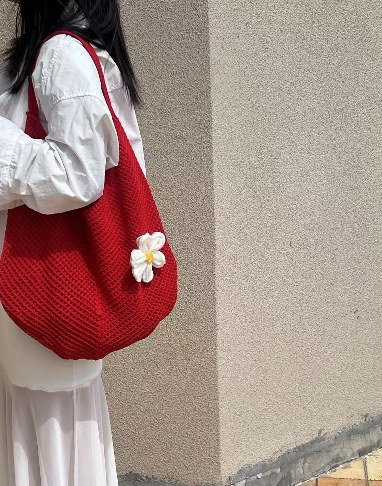 Daisy | Crochet Hobo Bag